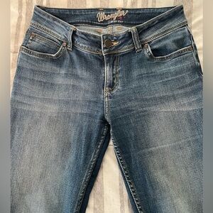 Ladies Wrangler bootcut jeans 5/6x36
